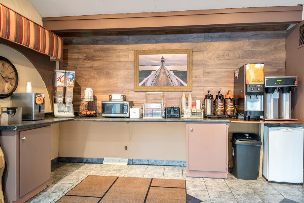 Red Carpet Inn & Suites Albany Airport אלבני מראה חיצוני תמונה