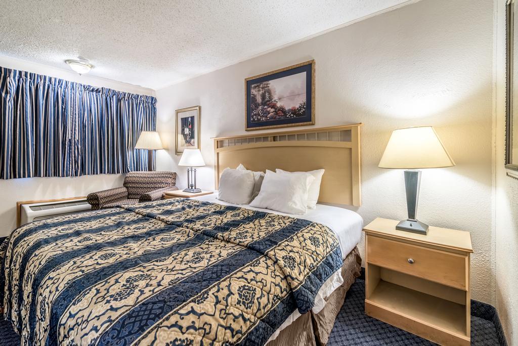 Red Carpet Inn & Suites Albany Airport אלבני מראה חיצוני תמונה