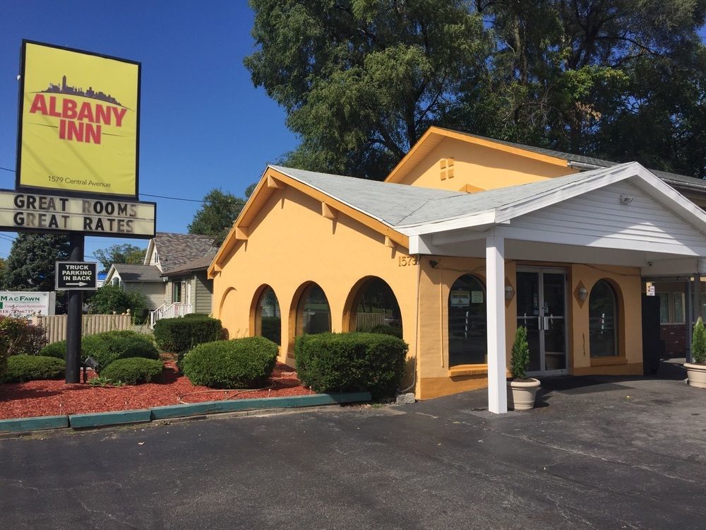 Red Carpet Inn & Suites Albany Airport אלבני מראה חיצוני תמונה
